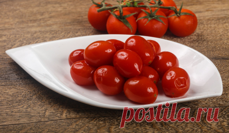 Солёные и маринованные помидоры: лучшие рецепты, которые стоит сохранить в закладки