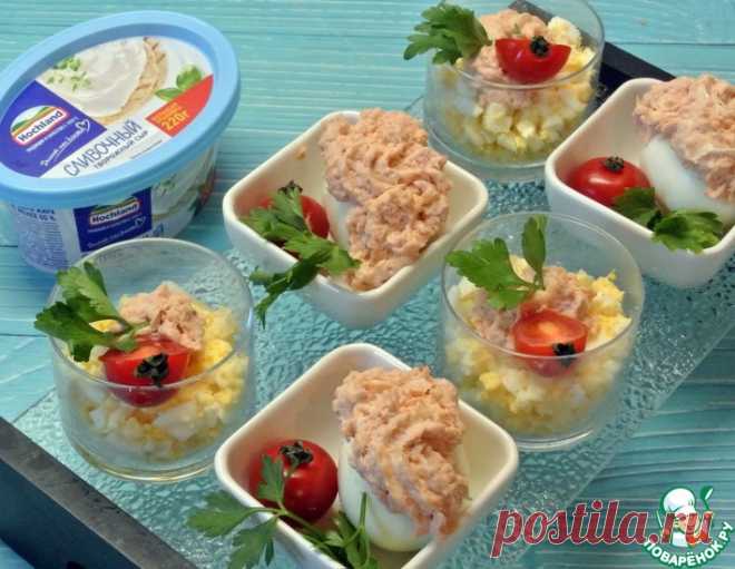 Яйца с муссом из горбуши