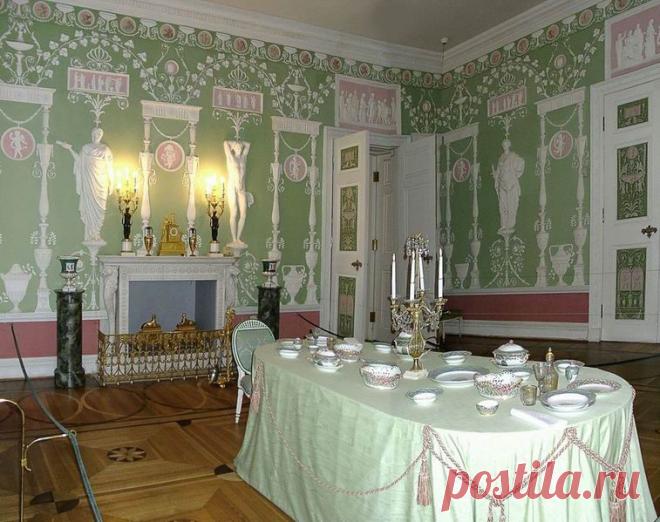 Екатерининский дворец. Зеленая столовая