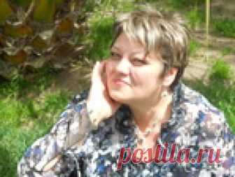 Используем для вязания крючком пилочку.