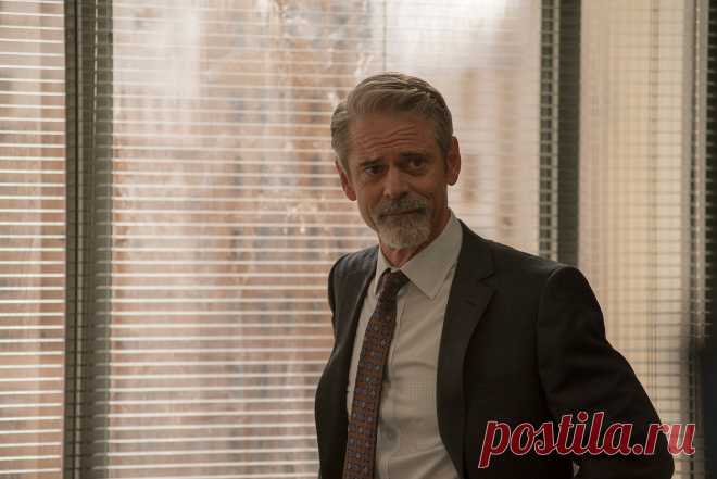 Си Томас Хауэлл