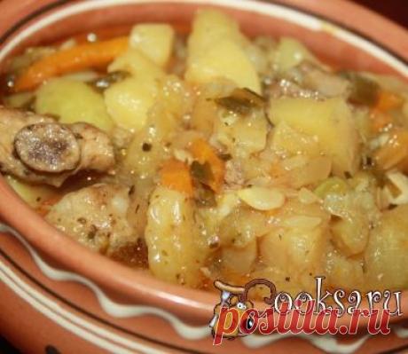 Летнее рагу со свининой и зеленым горошком в стручках и свежими овощами фото рецепт приготовления