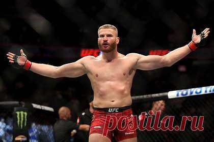 UFC назвал дату следующего боя Блаховича. Ян Блахович подерется с австрийским бойцом Александром Ракичем. Встреча пройдет 21 января в Торонто UFC 297. В мае 2022 года поляк уже победил австрийца техническим нокаутом в главном бою UFC 254 в Лас-Вегасе. Всего в его активе 29 выигранных поединков, девять проигрышей и одна ничья.