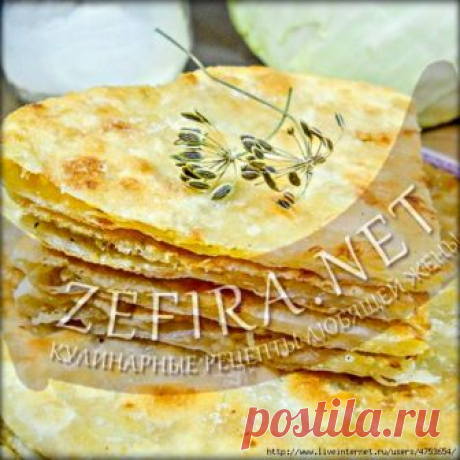 Постные лепешки с капустой на сковороде