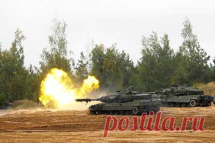 В Финляндии призвали начать поставки боевых танков на Украину. Члены финского парламента призвали правительство начать поставки немецких танков Leopard 2 на Украину. С таким обращением выступили депутаты Андерс Адлеркройц и Атте Харьянне. Парламентарии отметили, что «война, терзающая Украину», идет второй год, и завершения конфликта в скором времени не предвидится.