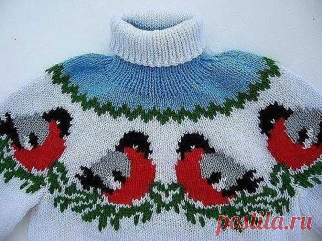 ​Свитерок со снегирями