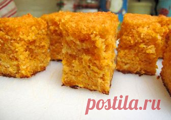 Кейк блокчета с тиква Вкусен тиквен кейк.