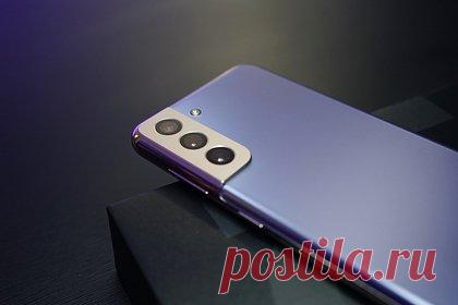 Названы самые популярные бренды смартфонов. Корейская корпорация Samsung оказалась лидером мирового рынка смартфонов. Доля Samsung за указанный период составила 20 процентов. На второй позиции оказалась Apple, которая получила долю 16 процентов. Третьим самым популярным брендом смартфонов назвали Xiaomi — 12 процентов. Позитивный тренд продлится до конца года.