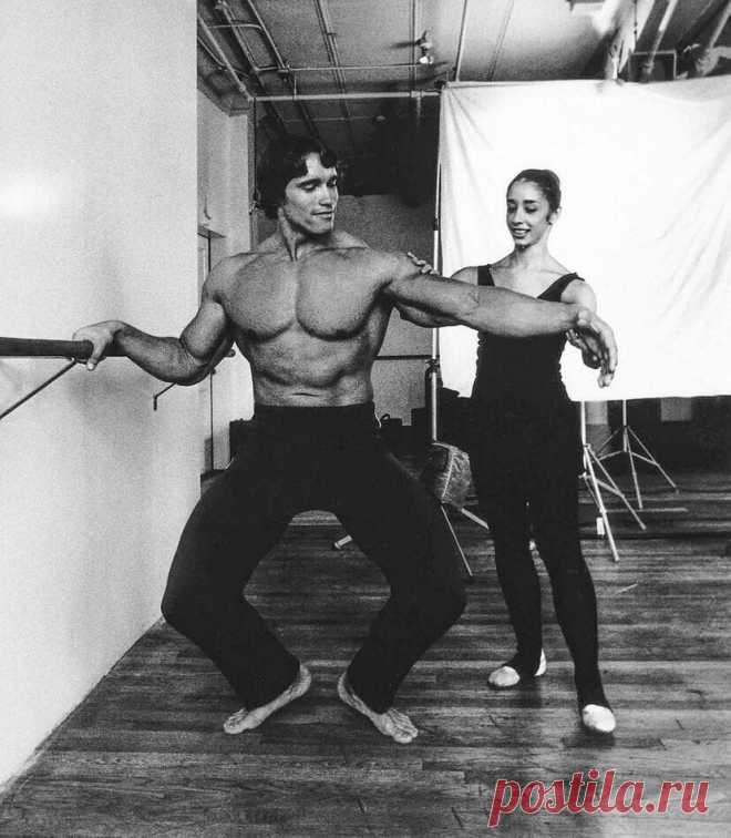 Арнольд Шварценеггер на уроке балета, 1976 год