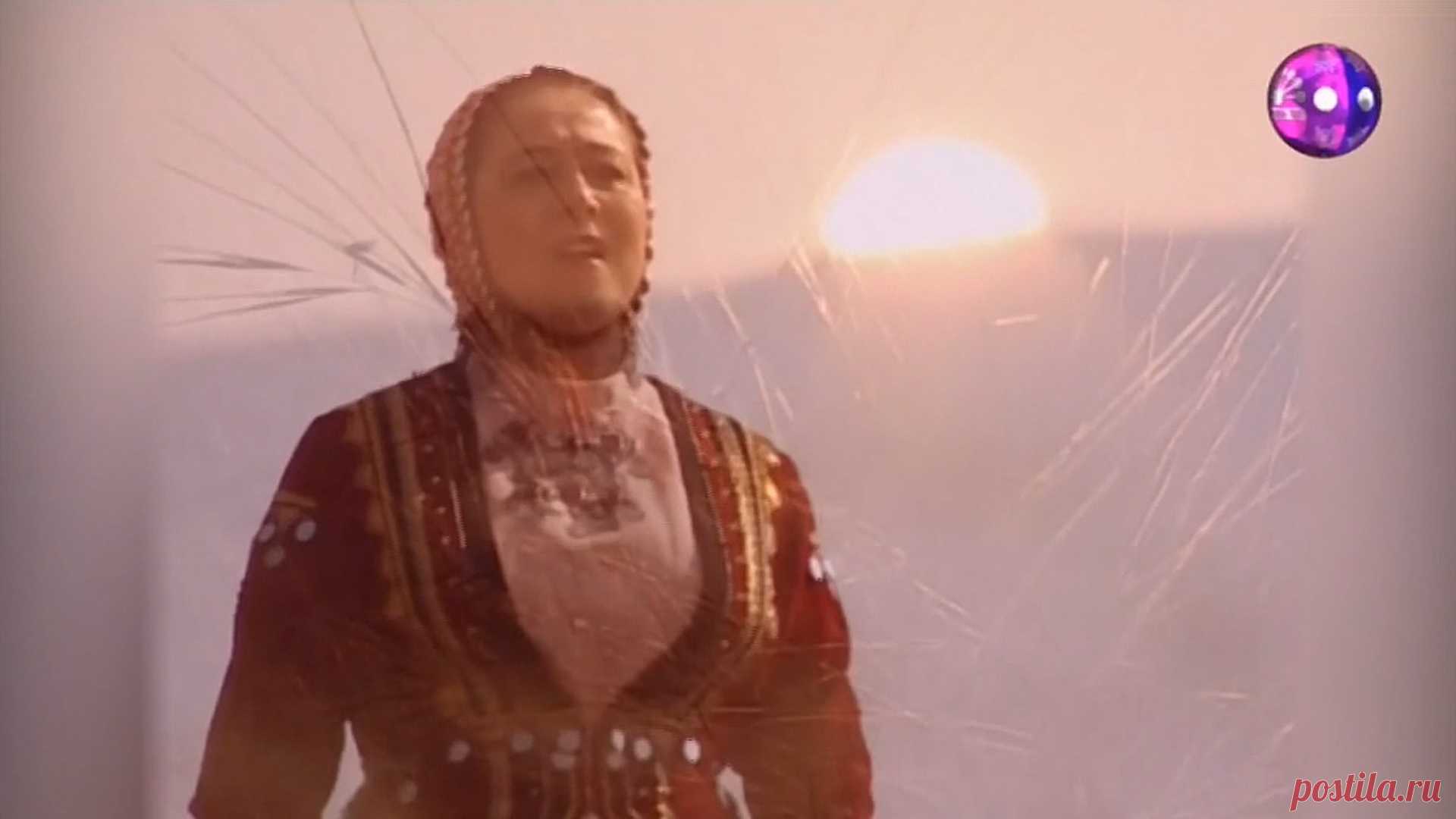 Башҡорт халыҡ йыры
Тәнзилә Үҙәнбаева - Саңды үҙәк
Танзиля Узянбаева - Сандузяк