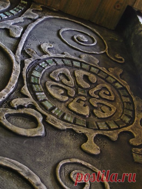 РЕЛЬЕФНОЕ ПАННО НА СТЕНЕ. Почти МК