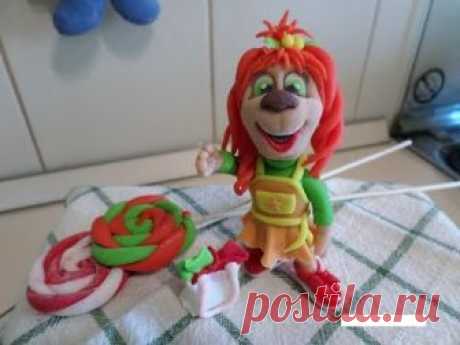 Лиза Барбоскина - лепим из мастики!