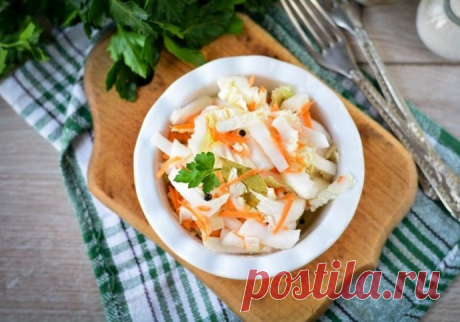 ​Квашеная пекинская капуста с чесноком и морковью