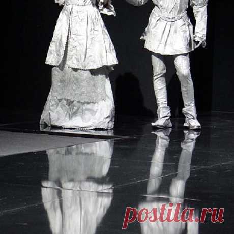 Живые скульптуры от художников студии "3 крыла".