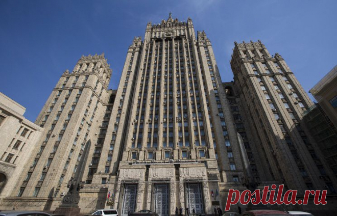МИД РФ о заявлениях  по РСМД: Москва не намерена подчиняться американскому диктату | В мире новостей