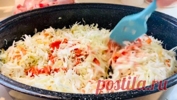 Капуста с курицей в духовке. Ленивый ужин вкусно быстро и легко от Время поесть. Капуста с курицей в духовке. Ленивый ужин вкусно быстро и легко от Время поесть. Конечно приготовить такой ужин может даже ребнок. И я очень люблю этот рецепт из детства. Готовить курицу с капустой в духовке очень просто и быстро. Ужин получится лёгким и вкусным. Приготовьте вместе со мной. Вам пона