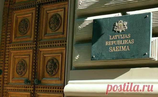 Кремль оценил реакцию сейма Латвии на выступление на русском языке. Негативная реакция сейма Латвии на речь депутата Алексея Росликова на русском языке была предсказуемой, заявил пресс-секретарь президента Дмитрий Песков, сообщает «РИА Новости».