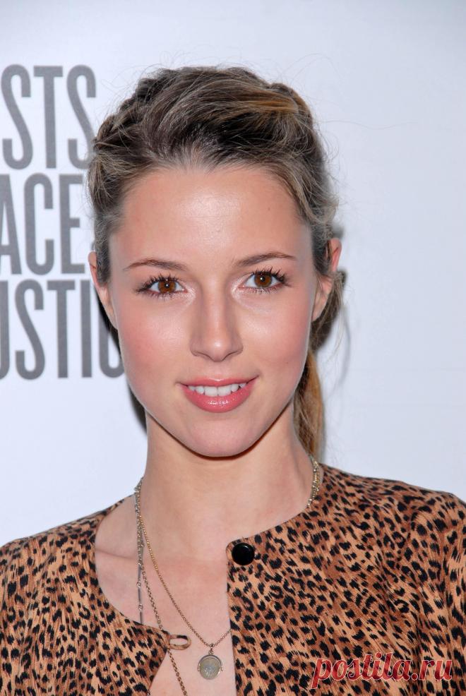 Алона Тал, 20 октября, 1983