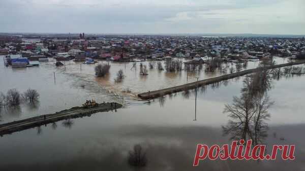 Из Ириклинского водохранилища сократили сброс воды