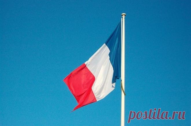 Литовкин: Париж переводит стрелки на украинских генералов. В том, что в результате удара ВС РФ в Харькове погибли французские наемники, официальный Париж обвинил не себя, а украинских генералов.