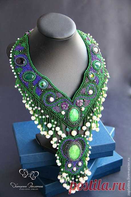 (1) Buy Necklace &quot;Legend of Semiramis&quot; - green, emerald, emerald, amethyst necklace with stones Necklace with pearls | Beaded | Легенды, Аметисты и Оже…