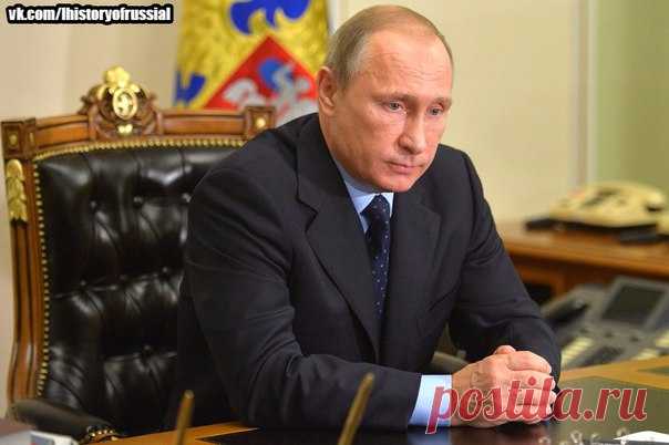 …Достаточно вспомнить расстрелы заложников во время Гражданской войны, уничтожение целых сословий, духовенства, раскулачивание крестьянства, уничтожение казачества / Историческая справка