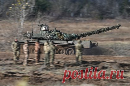В России создали «Теплосферу» для маскировки танков. Созданное в НТИ «Цифровое материаловедение» МГТУ имени Баумана теплоизоляционное покрытие «Теплосфера» на основе полиуретана поможет решить проблему обнаружения военной техники при помощи тепловизоров, пишут «Известия». Маскировка подходит для различной техники — от автомобилей до танков.
