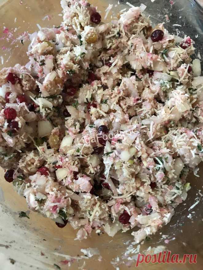 Фаршированная куриная грудка под цитрусовым соусом