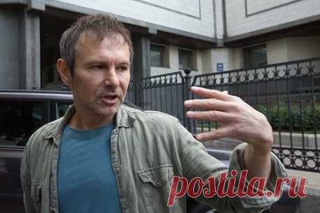 Вакарчук оценил облаву военкомов на своем концерте словами «радость и праздник»