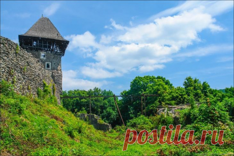 Фотопрогулки. Невицкий замок, Закарпатье