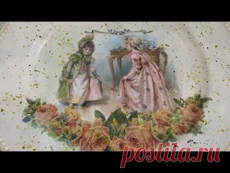 Как сделать из пластикового подноса красоту.