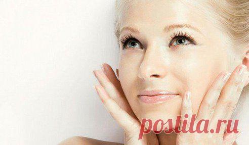 ЧИСТАЯ И СИЯЮЩАЯ КОЖА! ПРОЩАЕМСЯ С ТОНАЛЬНЫМИ КРЕМАМИ!

Маска готовиться 100% из натуральных ингредиентов, уже после нескольких применений ваша кожа скажет вам спасибо и засияет здоровьем и красотой!:)

Берём несколько ложек овсянки, 2 ч.л. меда и пару капель оливкового масла, наносим на лицо, держим мин 15 и смываем.

Любите себя и не забывайте о правильном уходе!
подробнее