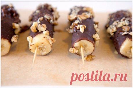 Самый быстрый и вкусный десерт - Бананы в шоколаде.