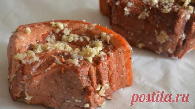 Нежная свиная грудинка в луковой шелухе - Простые рецепты Овкусе.ру