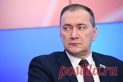 В Госдуме назвали цель статьи NI о «захвате» Россией Днепра. Запугивание агрессией России — традиционный стиль политики США, так как им и западным государствам необходим образ врага, который поможет переместить фокус внимания их граждан с внутренних сложностей. Такую цель статьи The National Interest (NI) назвал член комитета Госдумы по международным делам Дмитрий Белик.