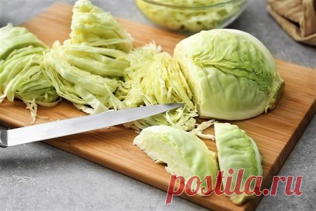 Что будет с организмом если регулярно употреблять капусту, и в каких случаях её следует исключать из рациона | Зрелое здоровье | Пульс Mail.ru Капуста присутствует на столе каждого человека практически с детства. Но далеко не каждый знает, какое влиянее на организм оказывает регулярное...
