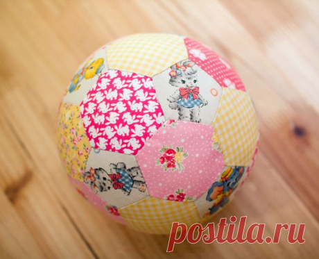 Patchwork Ball. Мячь из ткани ~