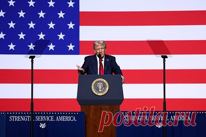 Трамп понадеялся на урегулирование конфликта на Украине и постучал по дереву