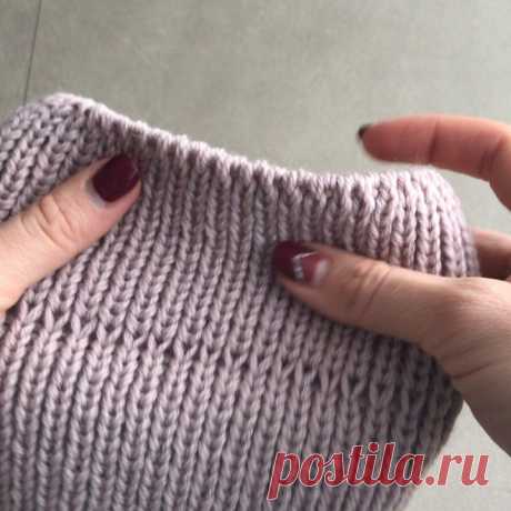 Наконец-то я нашла идеальный способ для вязания идеального отворота 🤗 Очень захотелось им поделиться! Вдруг ещё кто-то не знал ☺️😄 Надеюсь…