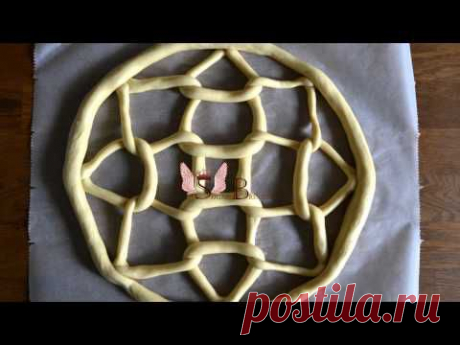 Hungarian Twist Bread (Kulcsos kalács) by SugarBreads