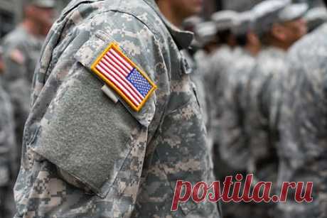 Пригожин рассказал о бывшем генерале морской пехоты США в своей ЧВК. Предприниматель, владелец компании «Конкорд» и основатель частной военной компании (ЧВК) «Вагнер» Евгений Пригожин рассказал о бойцах иностранного происхождения в ЧВК. По его словам, финны воюют в британском батальоне в составе ЧВК, командиром которого является гражданин США, бывший генерал морской пехоты.