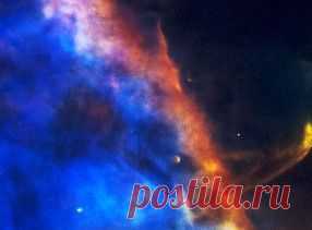 HubbleSite - Фотоальбом: Газ шлейфа от новорожденной Звезды в туманности Ориона
