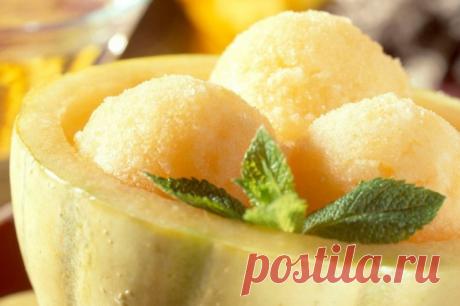 12 десертов из дыни, с которыми справится любая хозяйка