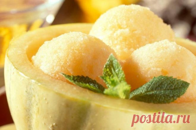 12 десертов из дыни, с которыми справится любая хозяйка