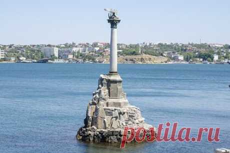 В Крыму удивились непониманию Украиной причин референдума 2014 года. Глава комитета по законодательству крымского парламента Сергей Трофимов удивился созданию на Украине комиссии по расследованию событий в Крыму в 2014 году и тому, что в Киеве до сих пор не понимают причин референдума. Реальной ее целью он назвал попытку отвлечь украинцев от актуальных проблем в стране.