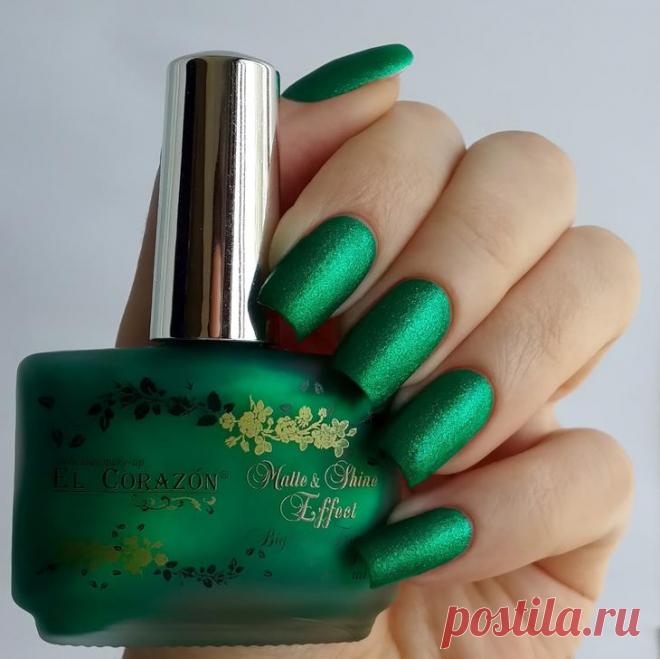 Красивый зеленый маникюр — Модные тенденции 2017