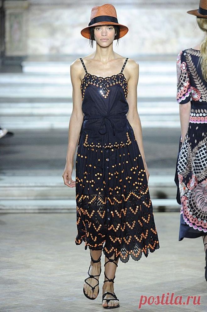 Роскошное бохо от Temperley London: 38 нежных и ярких нарядов сезона весна-лето 2016