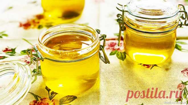 Масло гхи - самое полезное масло! Топленое масло, простой рецепт приготовления Масло гхи (или ги) - очень полезное очищенное топленое масло, которое используется для приготовления еды, а также в Аюрведе. Для приготовления вам понадобится только один ингредиент - сливочное масло хорошего качества, минимум 82,5%. В процессе топления удаляется лактоза, казеин и другие...