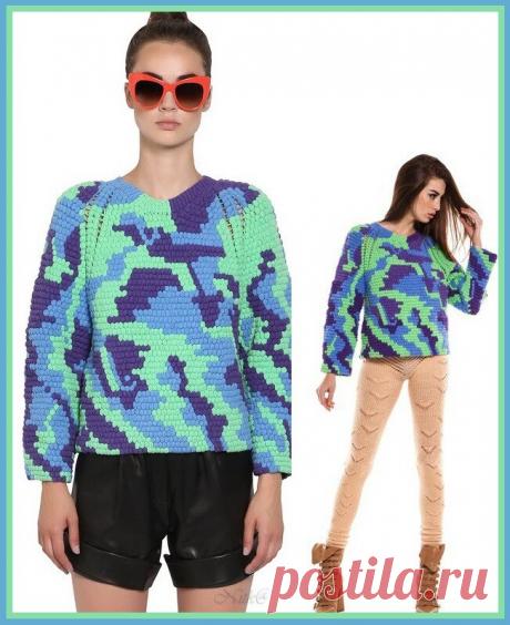 Джемпер от Helen Rodel в красивой цветовой гамме
   Не знаю, кого может оставить равнодушным этот джемпер. Объемный, воздушный на вид, несмотря на узор, который требует очень много ниток.
Джемпер связан узором из плотно прилегающих друг к другу пышных столбиков. Техника вязания такого полотна может предполагать два способа.
   Первый способ - это способ, при котором минимизируется количество клубков при одновременном использовании в вязании до количества цветов ниток, кото...