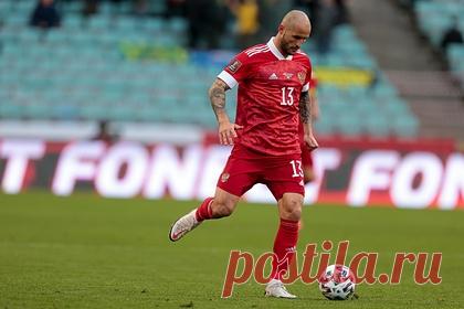 Футболист сборной России забил в свои ворота в матче с Хорватией. Футболист сборной России Федор Кудряшов забил в свои ворота в матче десятого тура отборочного турнира чемпионата мира-2022 с национальной командой Хорватии. Защитник отметился автоголом на 81-й минуте встречи, проходящей в Сплине. На момент публикации заметки счет в матче 1:0 в пользу хорватов.